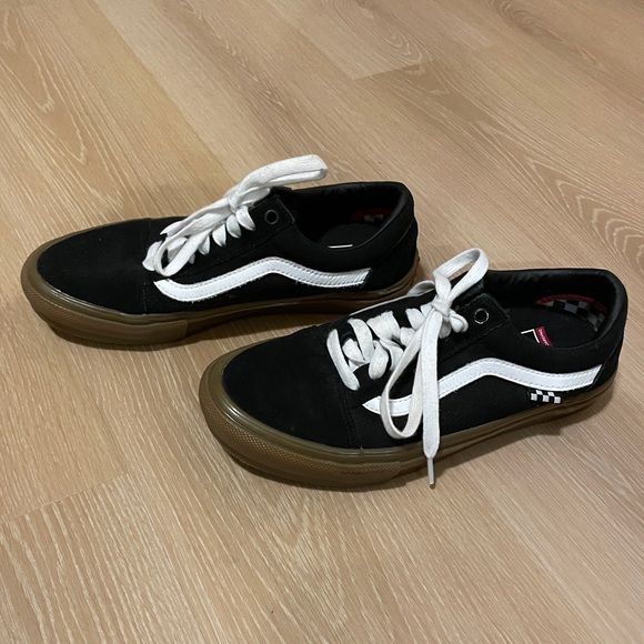Men’s Vans - Picture 1 of 5